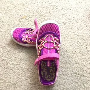 Pink sandal for girls